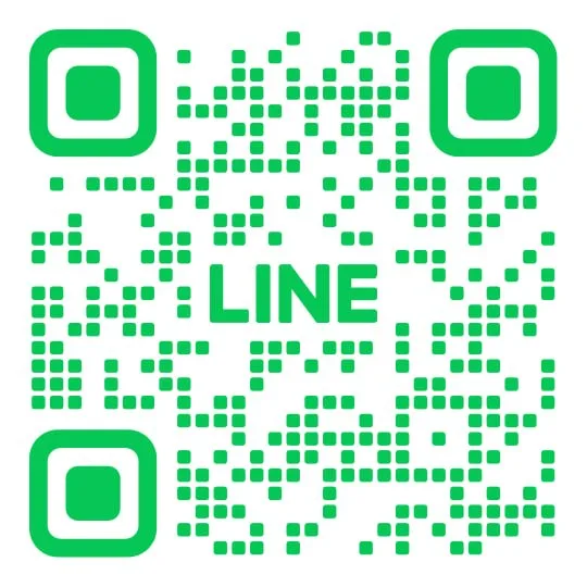 QR Code เพิ่มเพื่อน ไบรโอนี่ รอดโพธิ์ทอง สไมท์ อย่ากลับไป Line Official